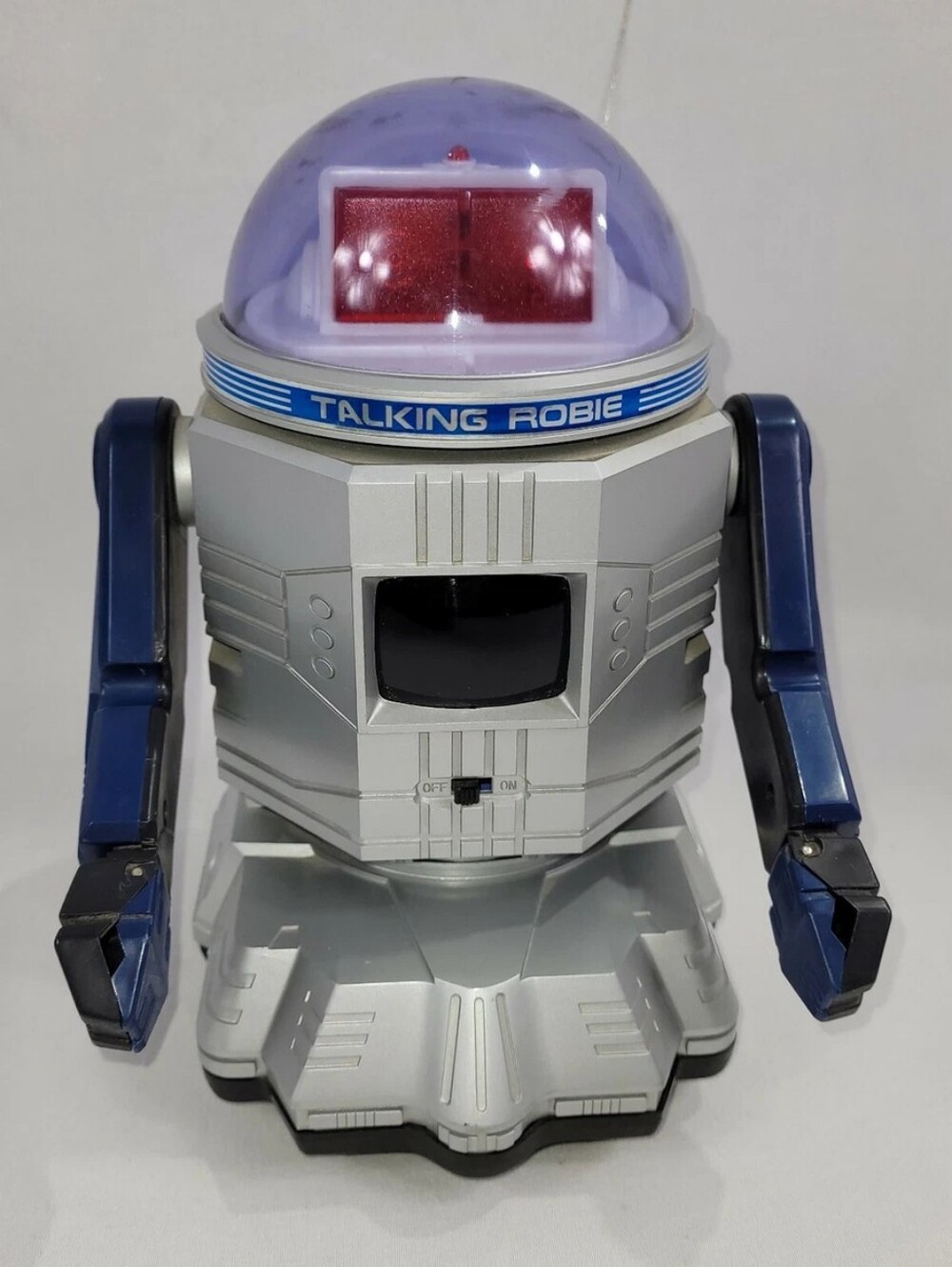 Talking Robie Vintage Radio Shack 9" Robot Silver Radio Controlled Electronic